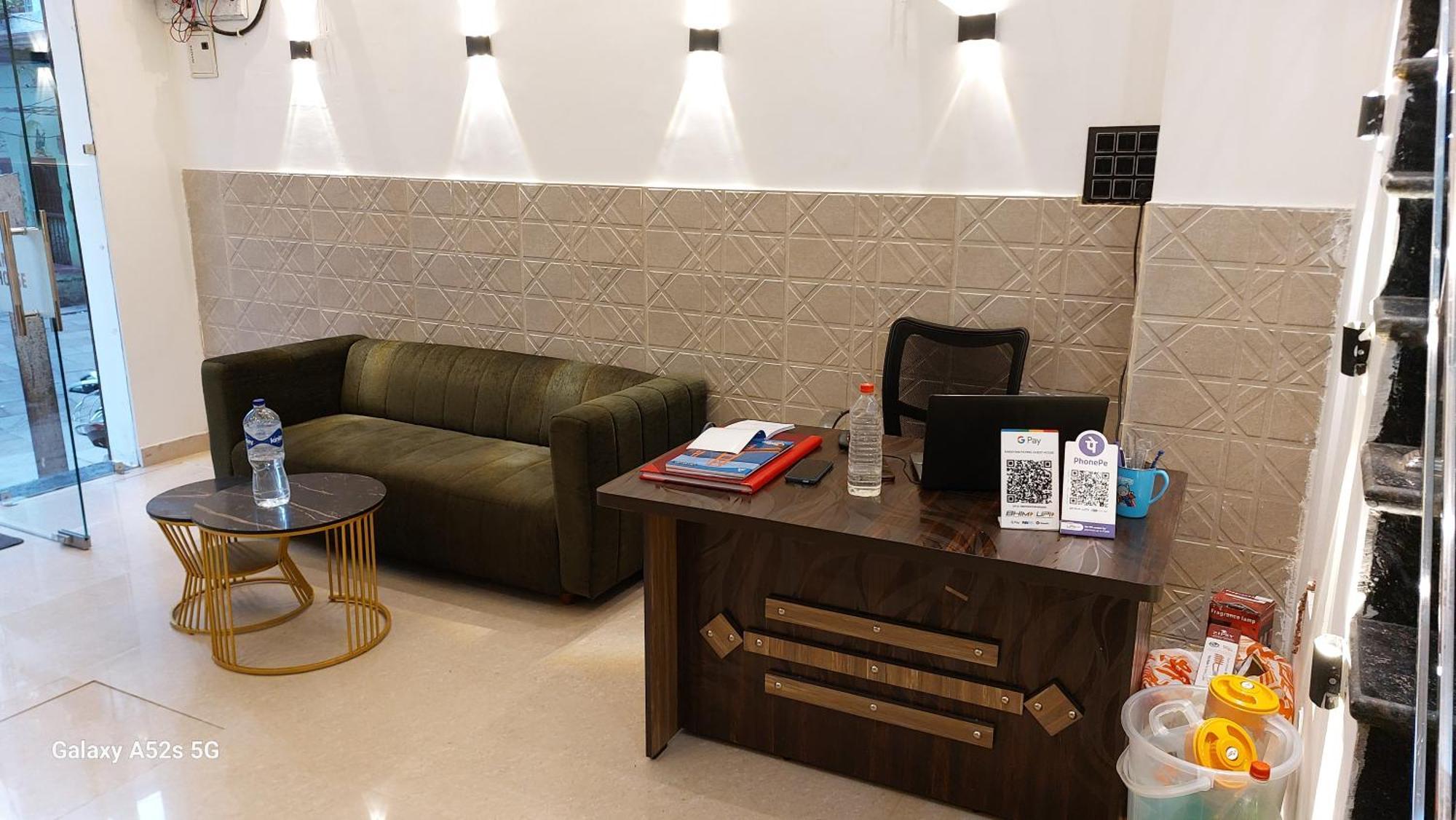 Narayani Paying Guest House Varanasi Eksteriør bilde